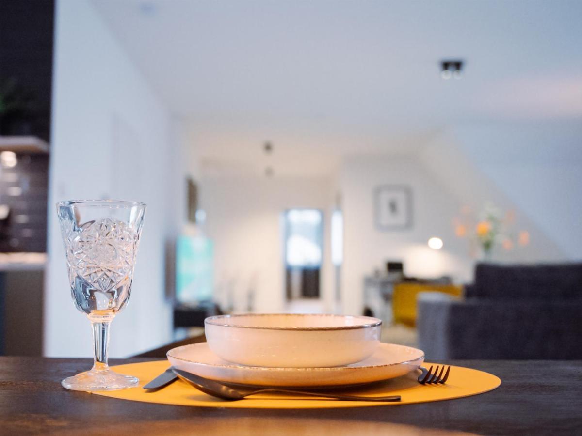 Lio Suite Design Apartment Balkon Terrasse Parken Fur 4 Personen Bad Salzuflen Buitenkant foto